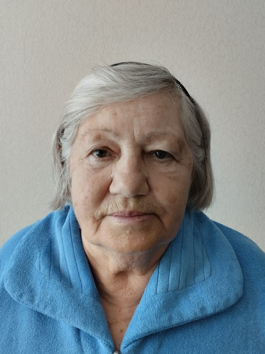 Пані Ніна, 79