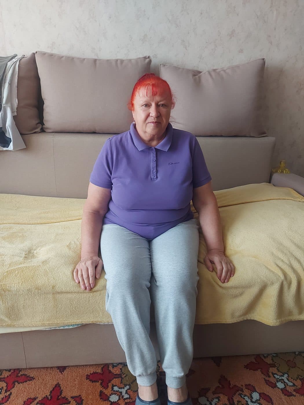 Пані Олена, 69