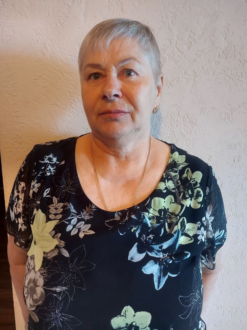 Пані Валентина, 72